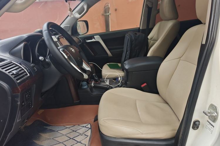 Used Toyota Prado 2014 4.0L Automatic TX-L Left Front Seat