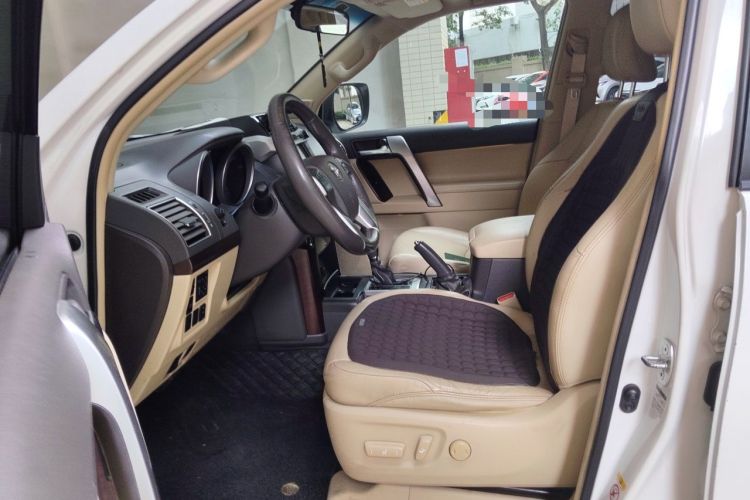 Used Toyota Prado 2014 4.0L Automatic TX-L Left Front Seat