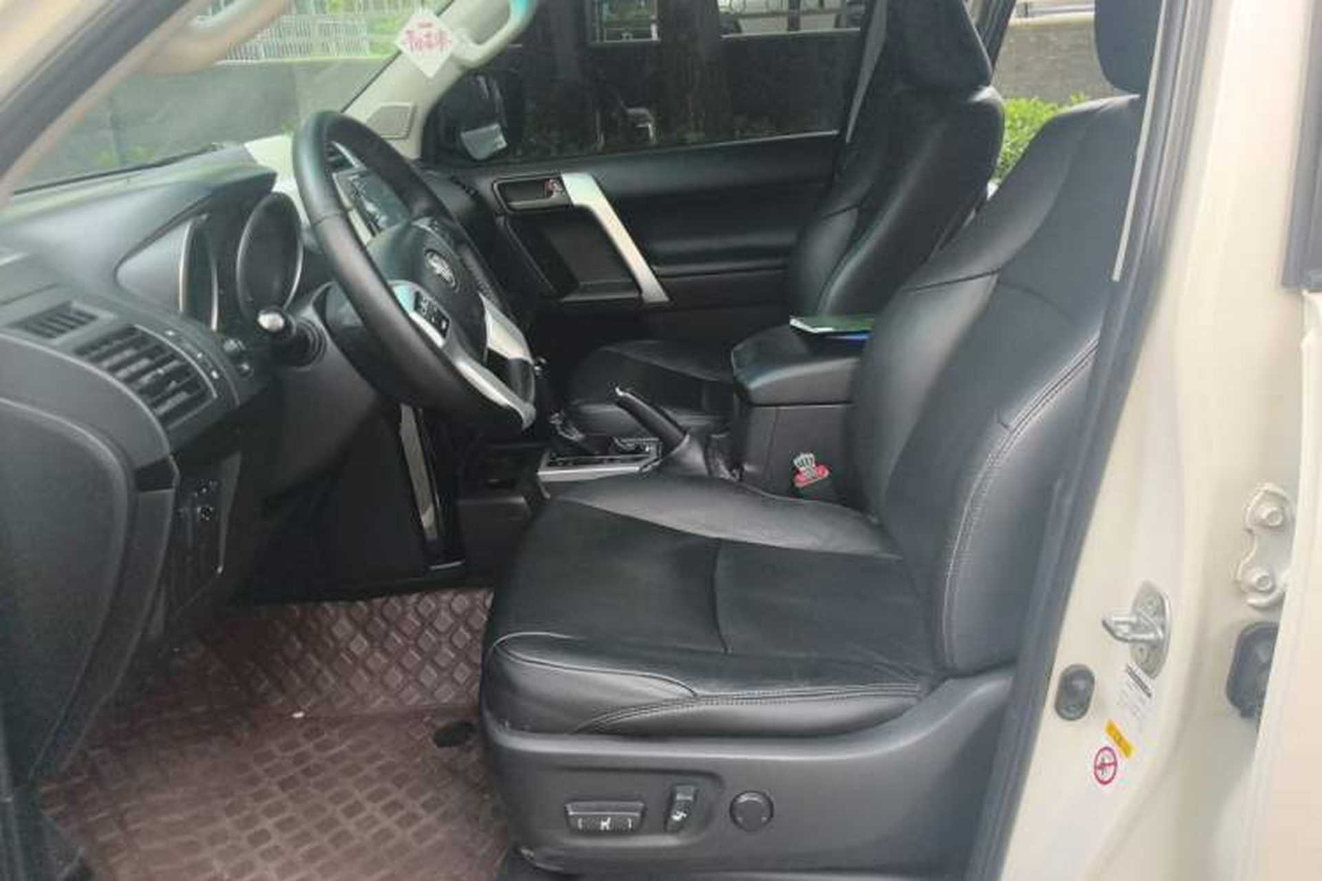 Used Toyota Prado 2014 2.7L Automatic Standard Edition Left Front Seat