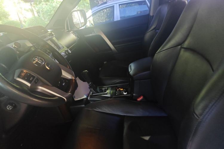 Used Toyota Prado 2014 4.0L Automatic VX NAVI Left Front Seat