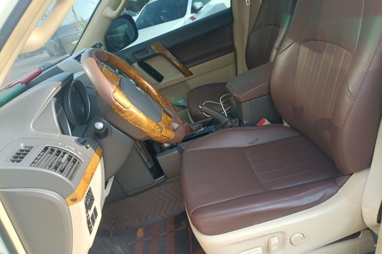 Used Toyota Prado 2014 4.0L 7-Seater Gasoline Middle East Version Left Front Seat