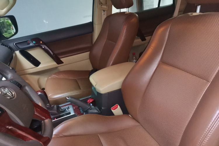 Used Toyota Prado 2014 4.0L Middle East Version Left Front Seat