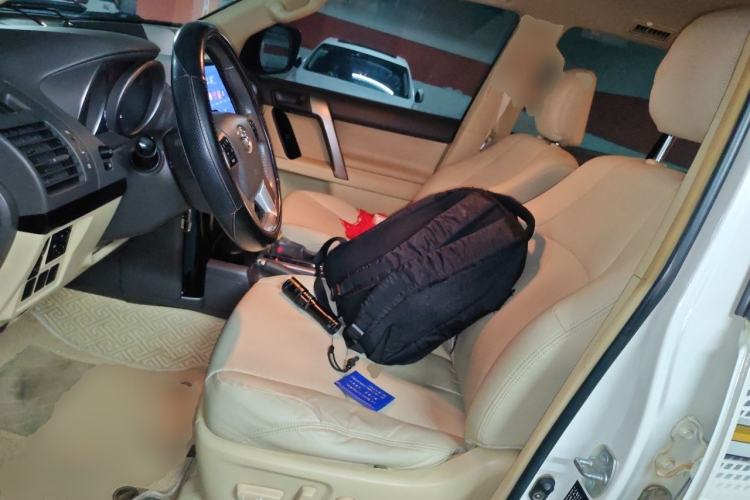 Used Toyota Prado 2014 2700 TX 7-Seater Middle East Version Left Front Seat