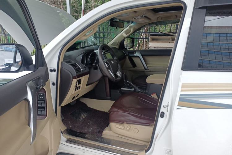 Used Toyota Prado 2014 4.0L Automatic TX-L Left Front Seat
