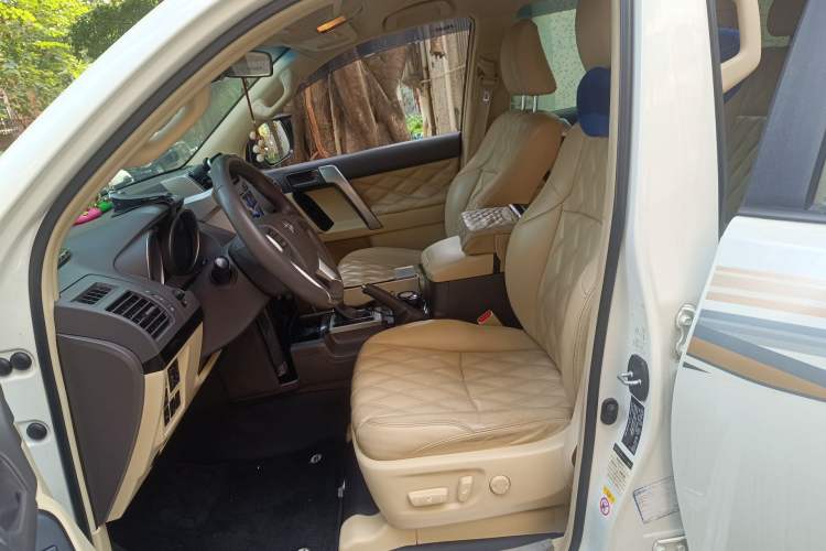 Used Toyota Prado 2014 2.7L Automatic Standard Edition Left Front Seat
