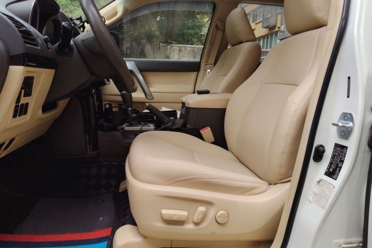 Used Toyota Prado  Left Front Seat