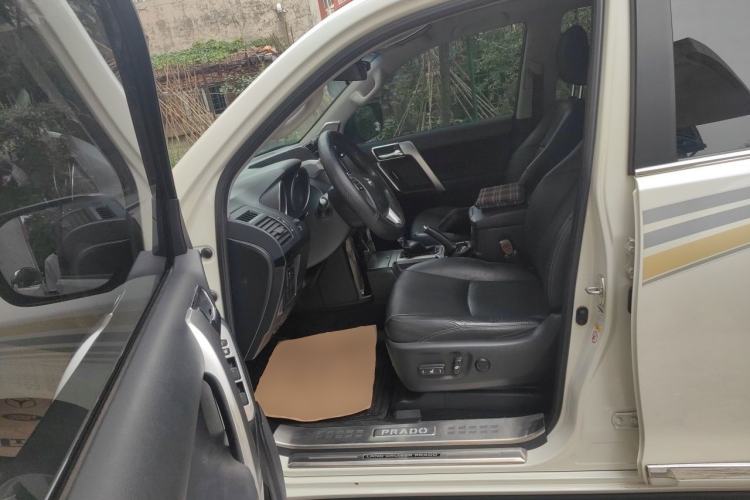 Used Toyota Prado 2014 2.7L Automatic Standard Edition Left Front Seat