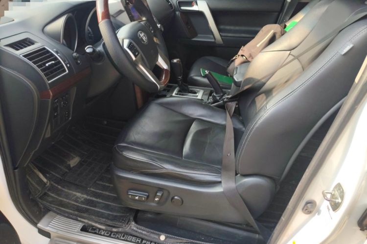 Used Toyota Prado 2014 4.0L Automatic TX-L Left Front Seat