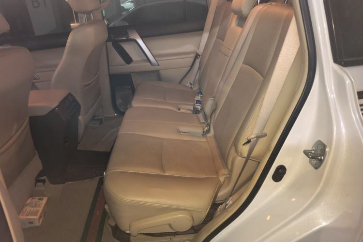 Used Toyota Prado 2014 2700 TX 7-Seater Middle East Version Left Rear Seat