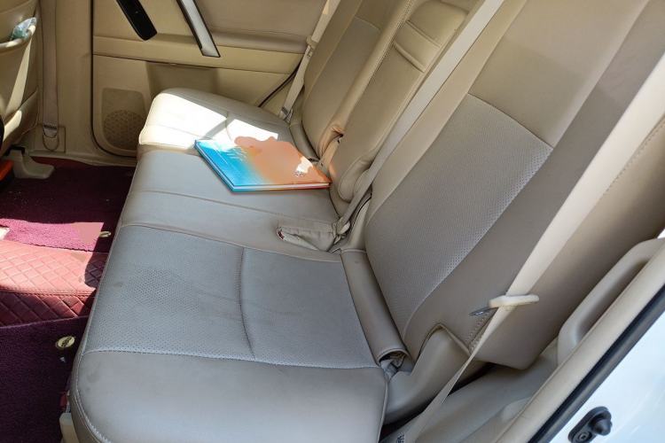 Used Toyota Prado 2014 2.7L Middle East Version Parallel Import Left Rear Seat