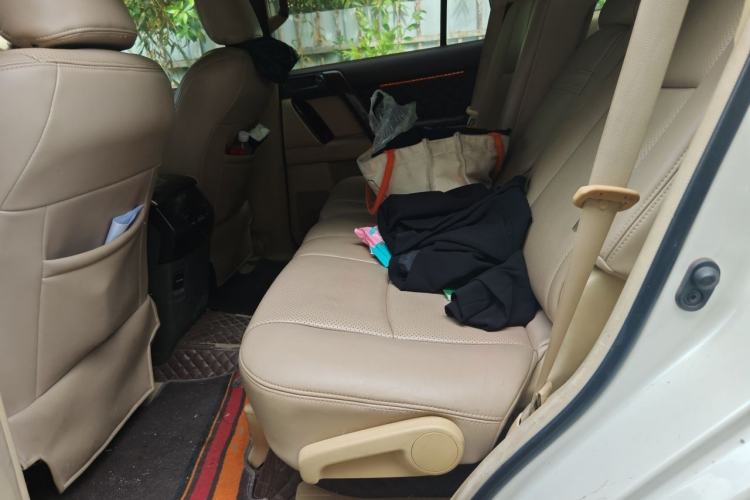 Used Toyota Prado 2014 2700 TX 7-Seater Middle East Version Left Rear Seat