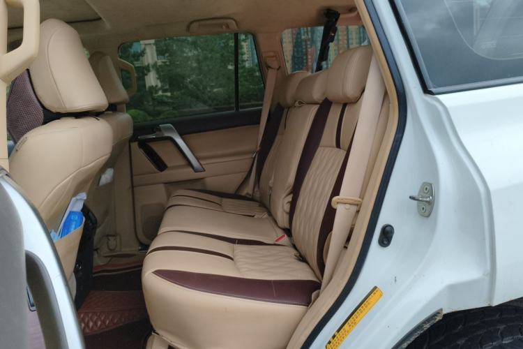 Used Toyota Prado 2014 4.0L Automatic TX-L Left Rear Seat
