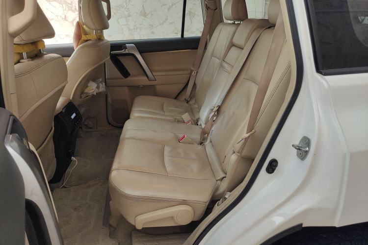 Used Toyota Prado 2014 4.0L Automatic TX-L NAVI Left Rear Seat