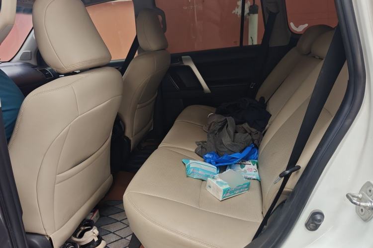 Used Toyota Prado 2014 4.0L Automatic TX-L Left Rear Seat