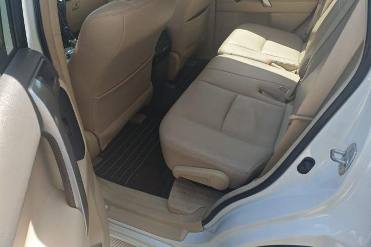 Used Toyota Prado  Left Rear Seat