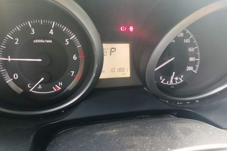 Used Toyota Prado 2014 2.7L Automatic Standard Edition Odometer Close Up