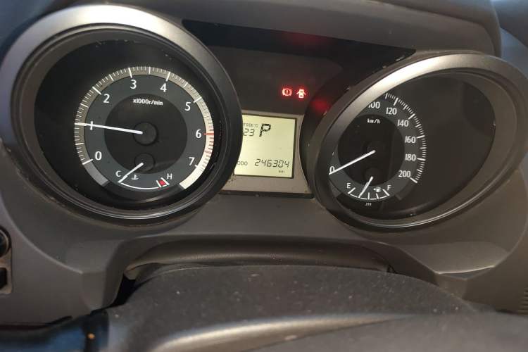 Used Toyota Prado 2014 4.0L Automatic TX Odometer Close Up