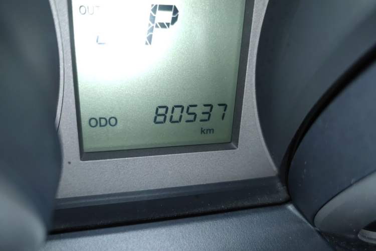 Used Toyota Prado 2014 2.7L Automatic Standard Edition Odometer Close Up