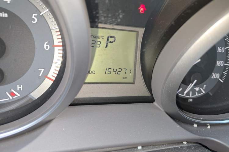 Used Toyota Prado 2014 2.7L Automatic Standard Edition Odometer Close Up