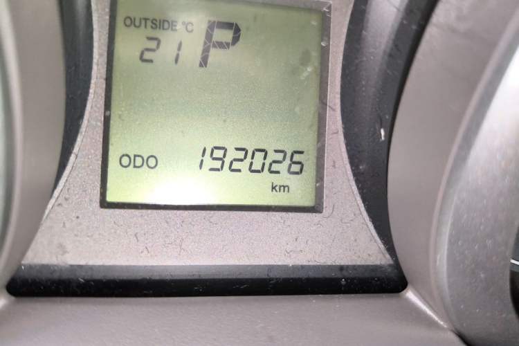 Used Toyota Prado 2014 2.7L Automatic Standard Edition Odometer Close Up