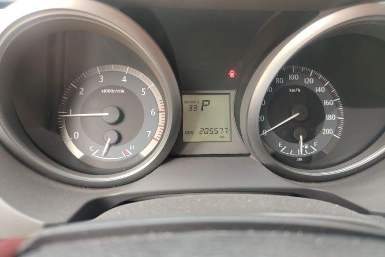 Used Toyota Prado 2014 2.7L Automatic Standard Edition Odometer Close Up