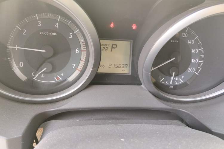 Used Toyota Prado 2014 2700 TX 7-Seater Middle East Version Odometer Close Up