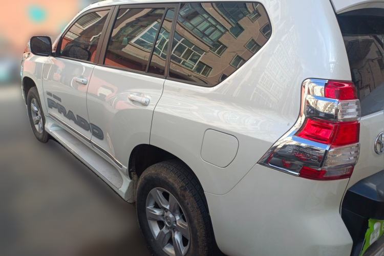 Used Toyota Prado 2014 2.7L Automatic Luxury Edition Rear Left 45 Deg