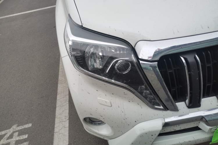 Used Toyota Prado 2014 2.7L Automatic Luxury Edition Right Front Headlight