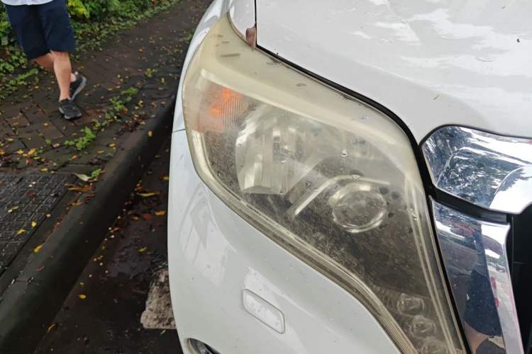 Used Toyota Prado 2014 2.7L Automatic Luxury Edition Right Front Headlight