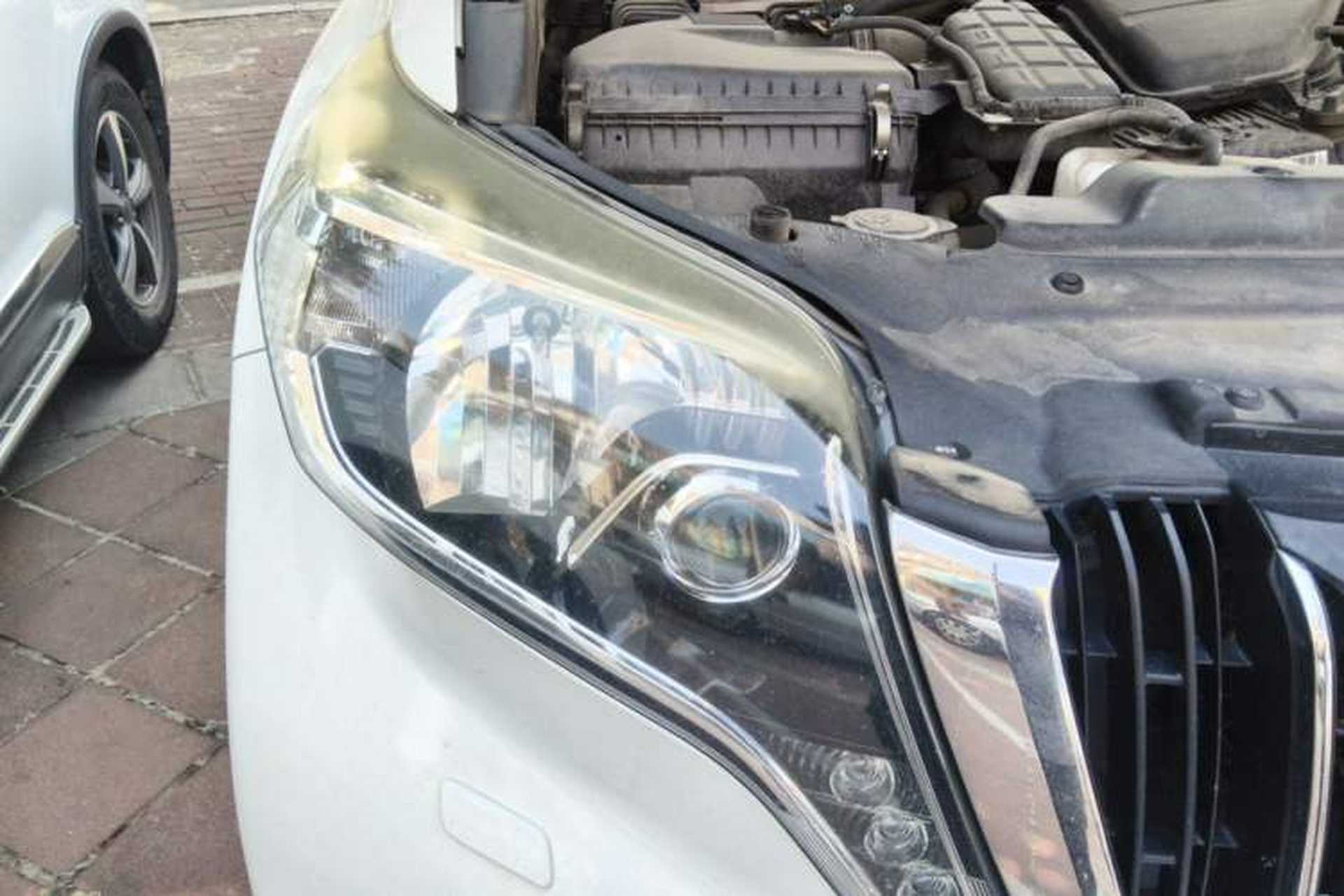 Used Toyota Prado  Right Front Headlight