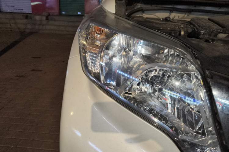 Used Toyota Prado 2014 2.7L Automatic Standard Edition Right Front Headlight