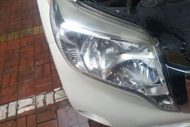 Used Toyota Prado 2014 2.7L Automatic Standard Edition Right Front Headlight