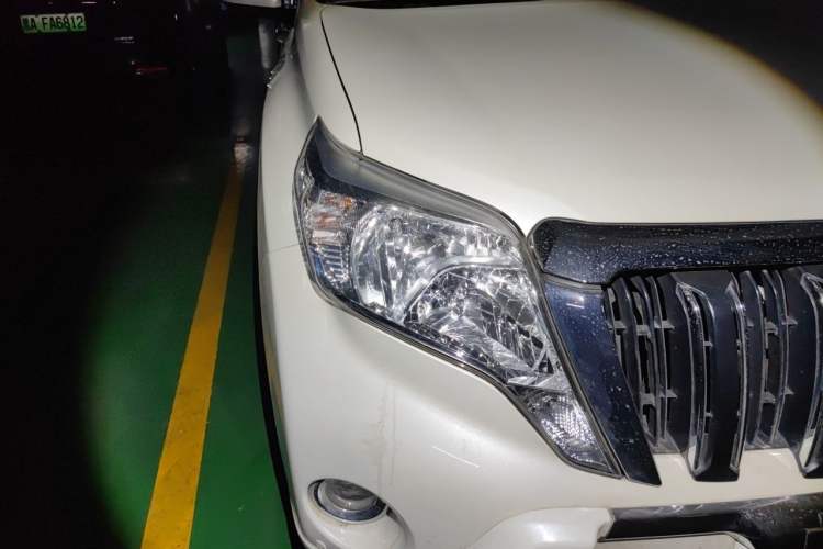 Used Toyota Prado 2014 2.7L Automatic Standard Edition Right Front Headlight