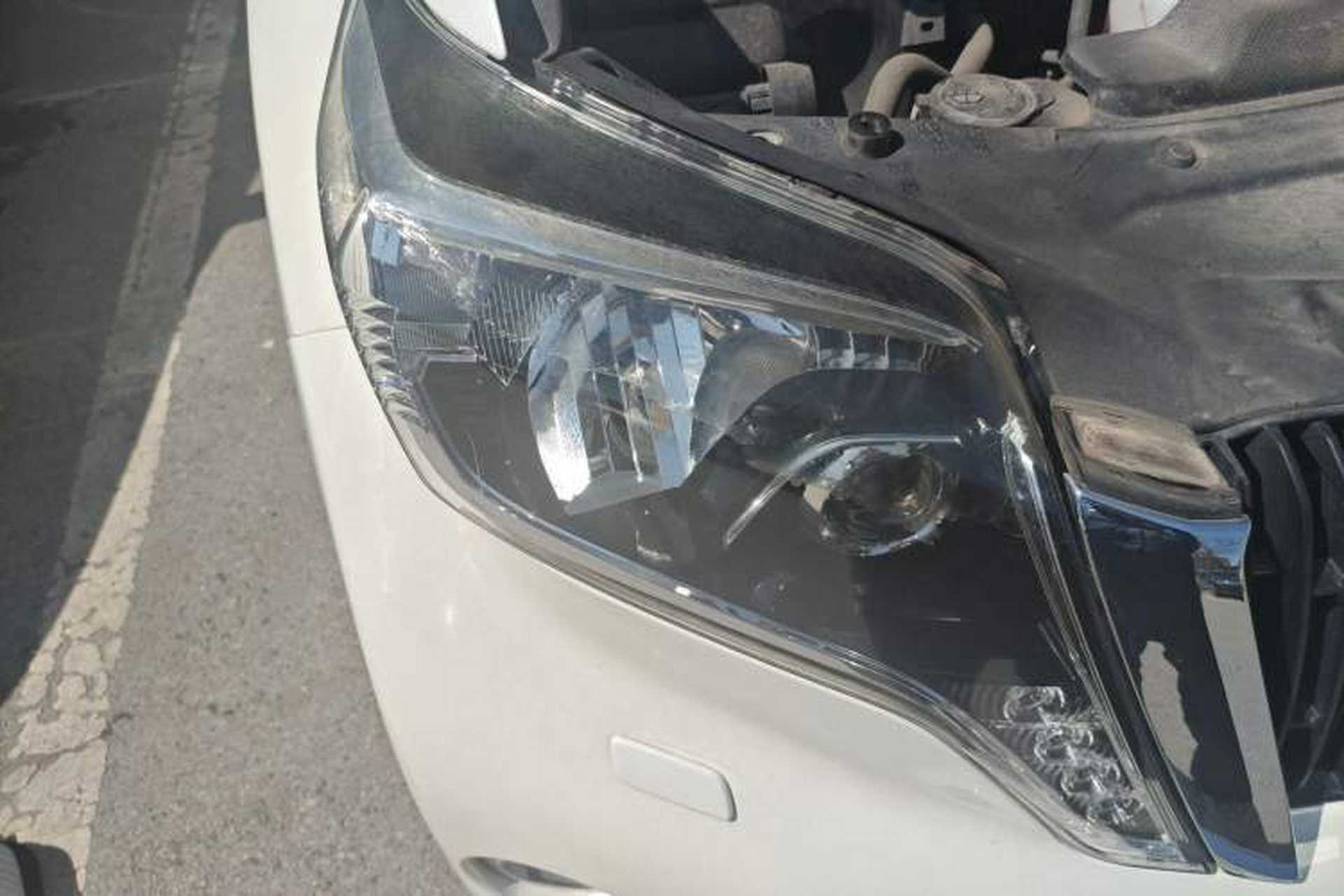 Used Toyota Prado  Right Front Headlight