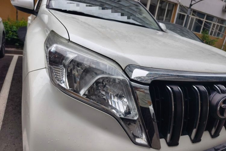 Used Toyota Prado 2014 2.7L Automatic Standard Edition Right Front Headlight