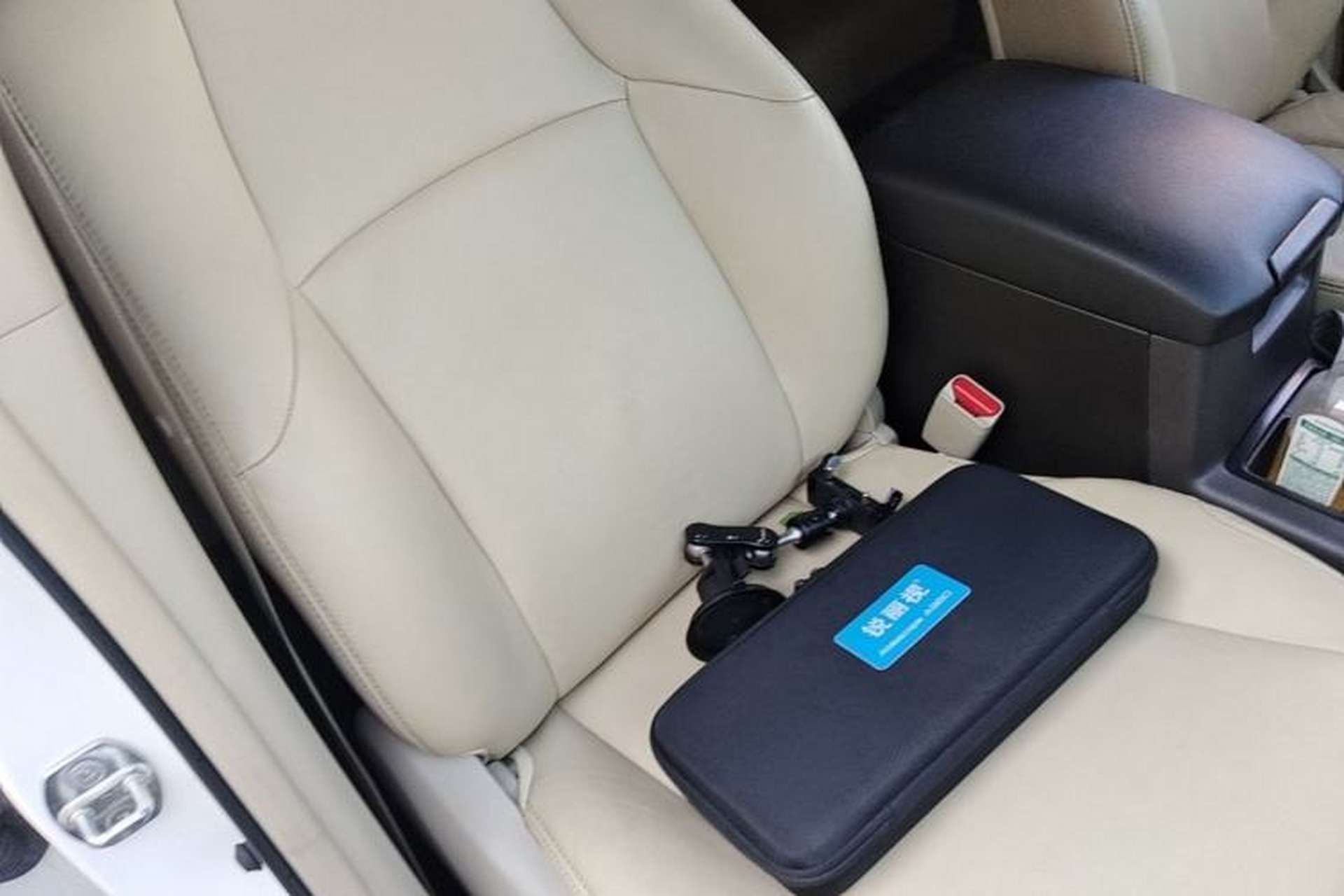 Used Toyota Prado 2014 4.0L Automatic TX-L NAVI Right Front Seat