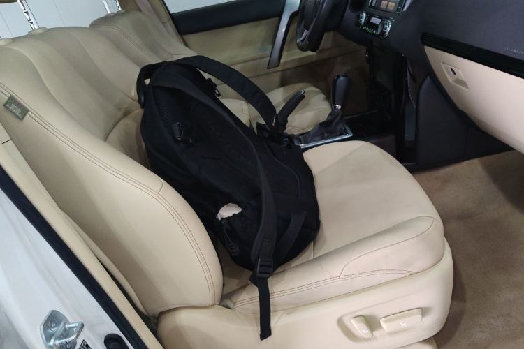 Used Toyota Prado 2014 2.7L Automatic Standard Edition Right Front Seat