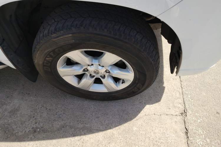 Used Toyota Prado 2014 4.0L Automatic TX-L Right Front Wheel Hub