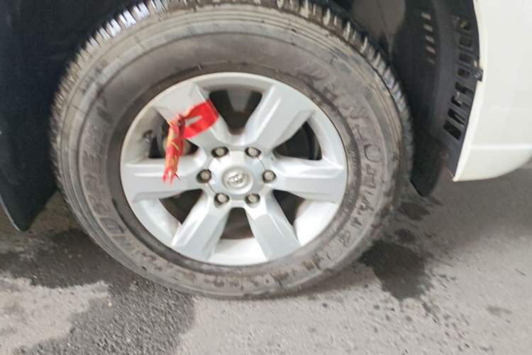 Used Toyota Prado 2014 2.7L Manual Transmission Right Front Wheel Hub