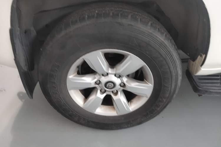 Used Toyota Prado 2014 4.0L Middle East Version Right Rear Wheel Hub
