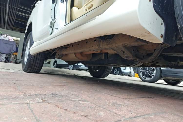 Used Toyota Prado 2014 2.7L Middle East Version Parallel Import Right Side Sill