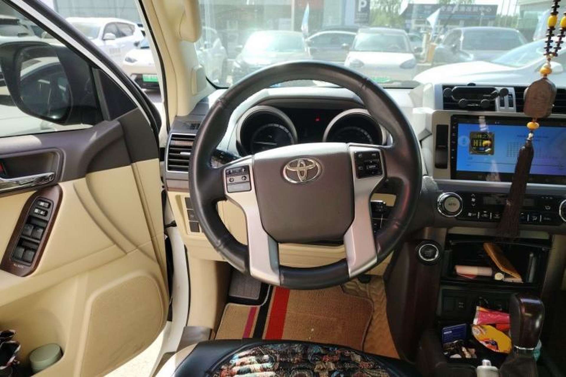 Used Toyota Prado 2014 4.0L Automatic TX-L Steering Wheel