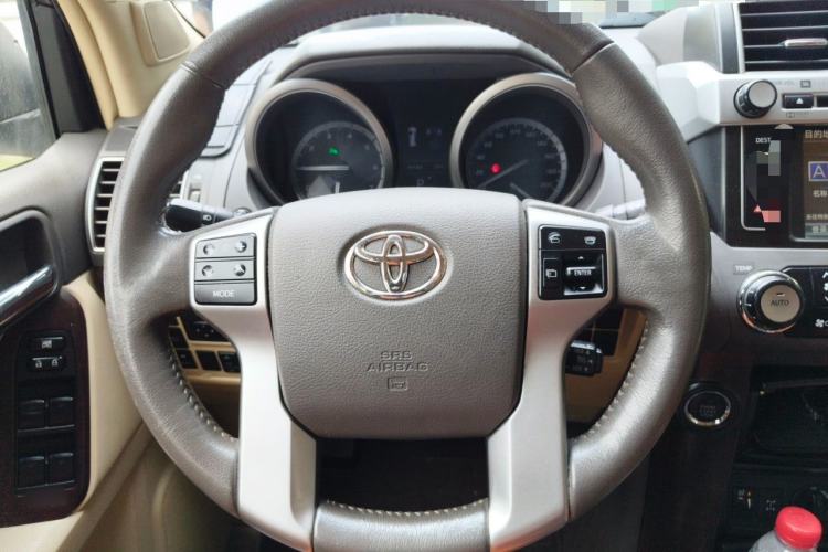 Used Toyota Prado 2014 4.0L Automatic TX-L NAVI Steering Wheel