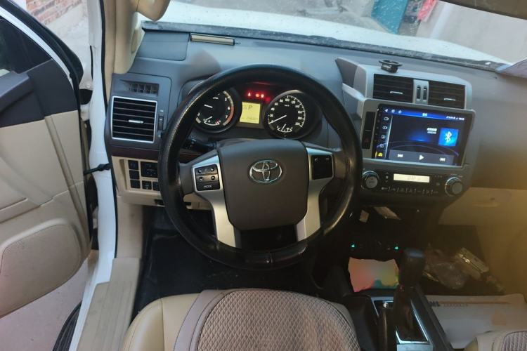 Used Toyota Prado 2014 4.0L Automatic TX Steering Wheel