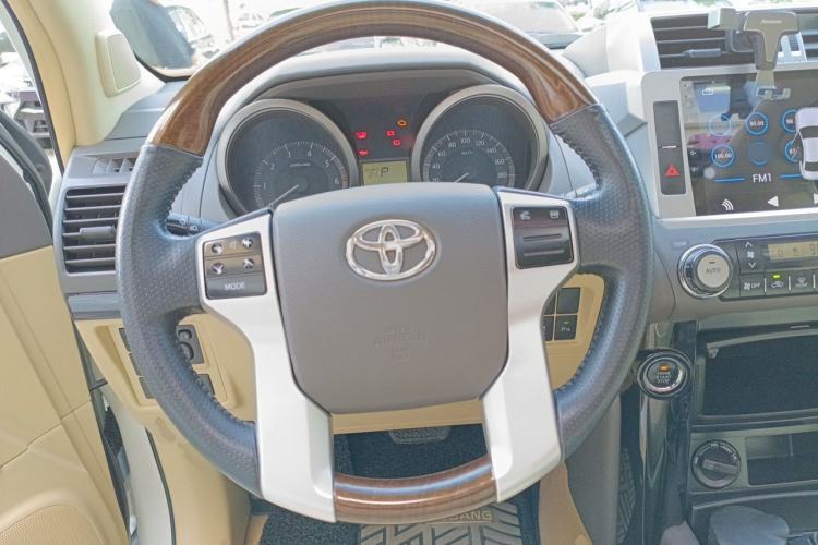Used Toyota Prado 2014 2.7L Automatic Standard Edition Steering Wheel