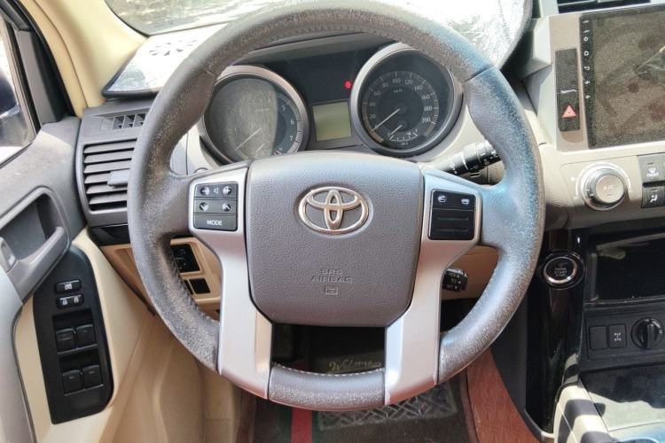 Used Toyota Prado 2014 4.0L Middle East Version Steering Wheel