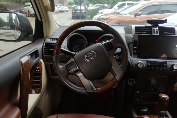 Used Toyota Prado  Steering Wheel