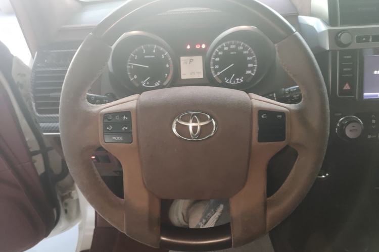 Used Toyota Prado 2014 4.0L Middle East Version Steering Wheel