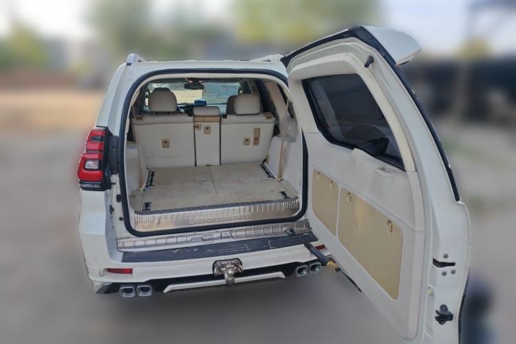 Used Toyota Prado 2014 4.0L Automatic VX NAVI Trunk