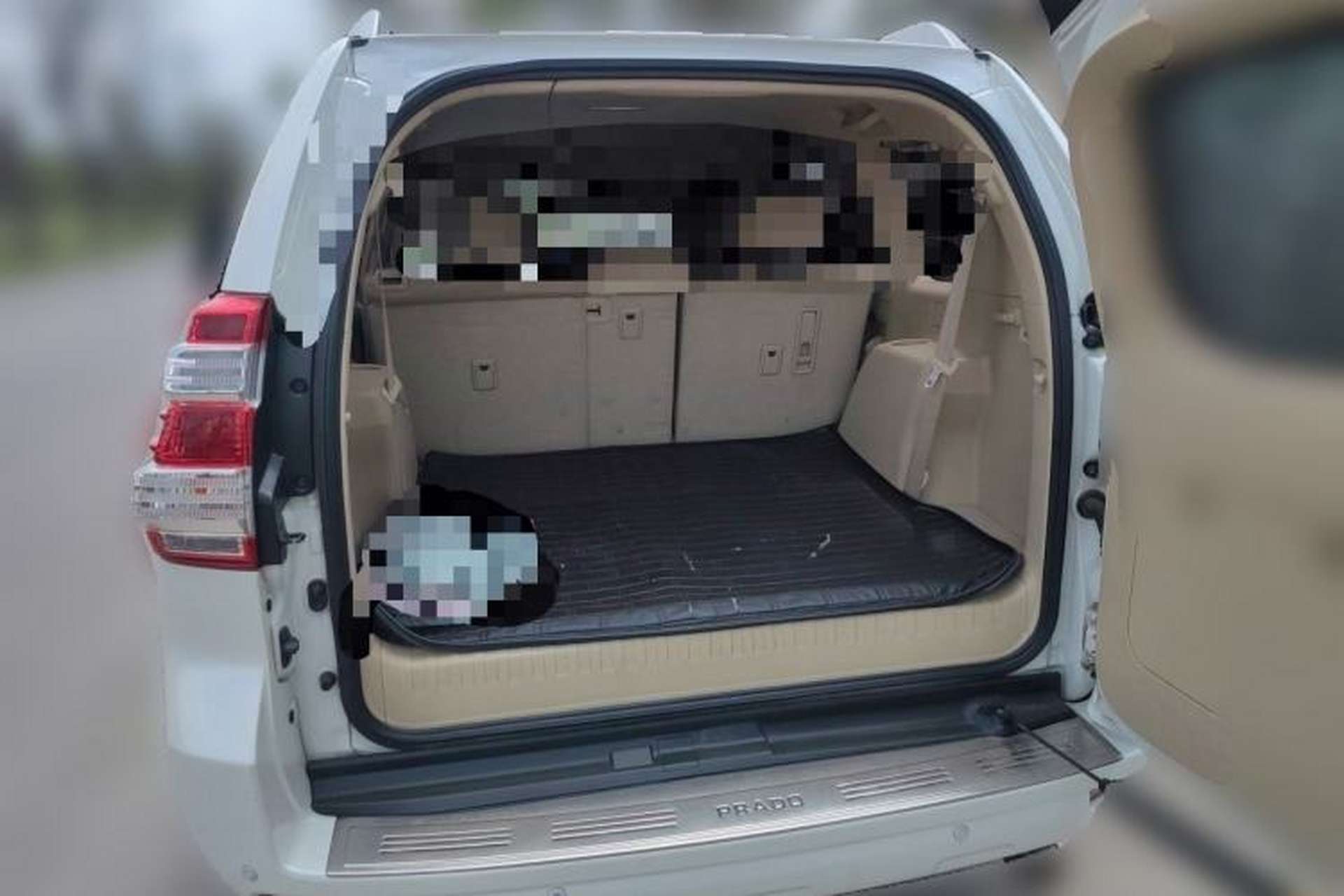 Used Toyota Prado 2014 2700 TX 7-Seater Middle East Version Trunk